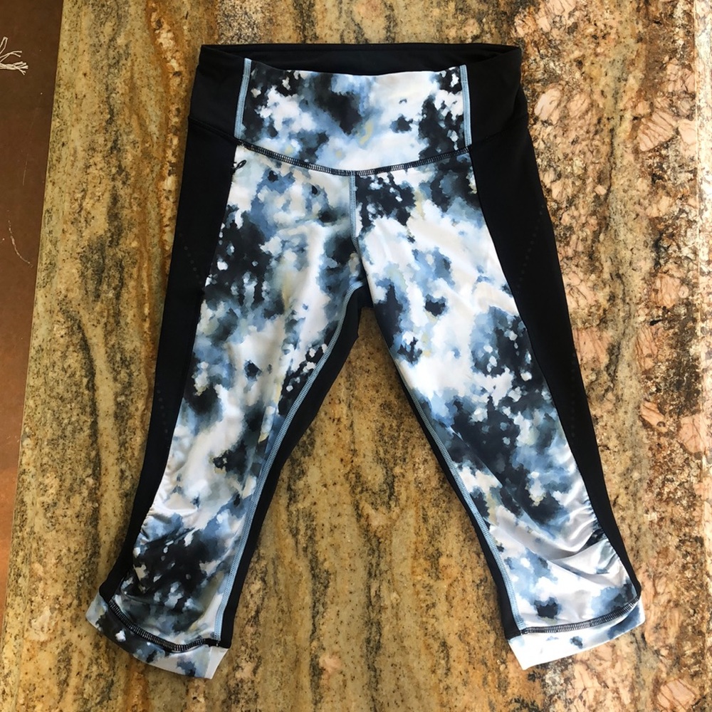 Lululemon Cropped Leggings